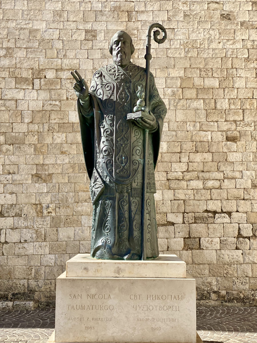 Bari Statua San Nicola